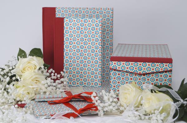Photo set from the manufactory with unique products for your celebration